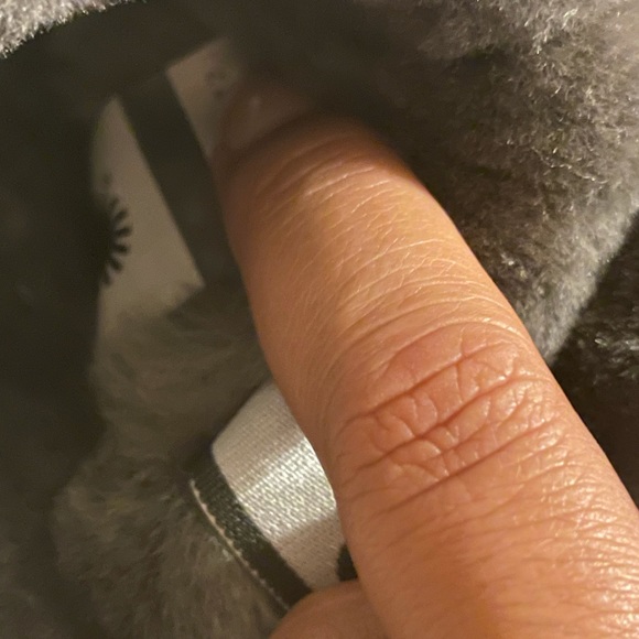 Ugg Fluff Yeah Genuine Shearling Slingback Sandal - Picture 4 of 6